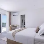 Villa Skyora *