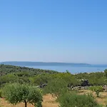 Skyora Villa *