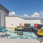 Skyora Villa *