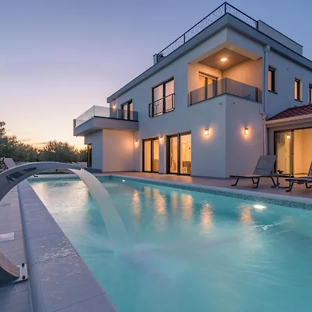 Skyora Villa Trogir